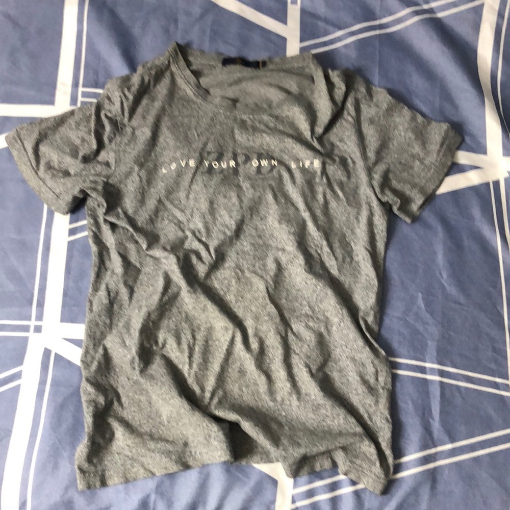 Gray Short Sleeve Tee Casual Comfort